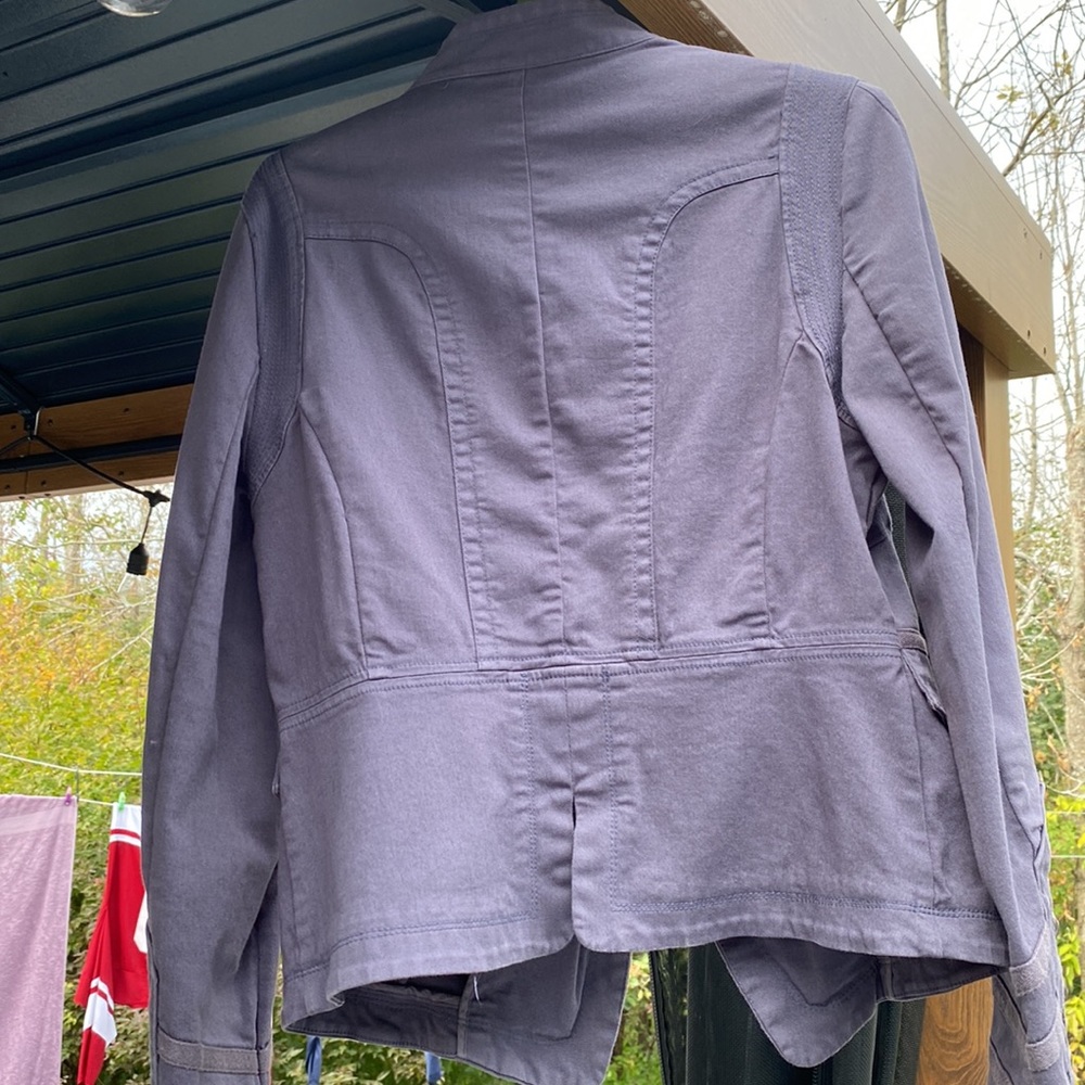 Inc jacket - Picture 3 of 7